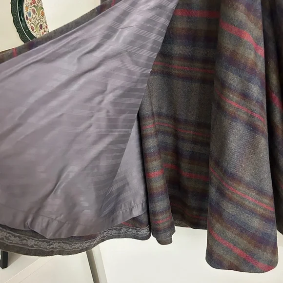 Vintage Wool Plaid Circle Wrap Skirt Gray Background Large -Darling! - Picture 3 of 10